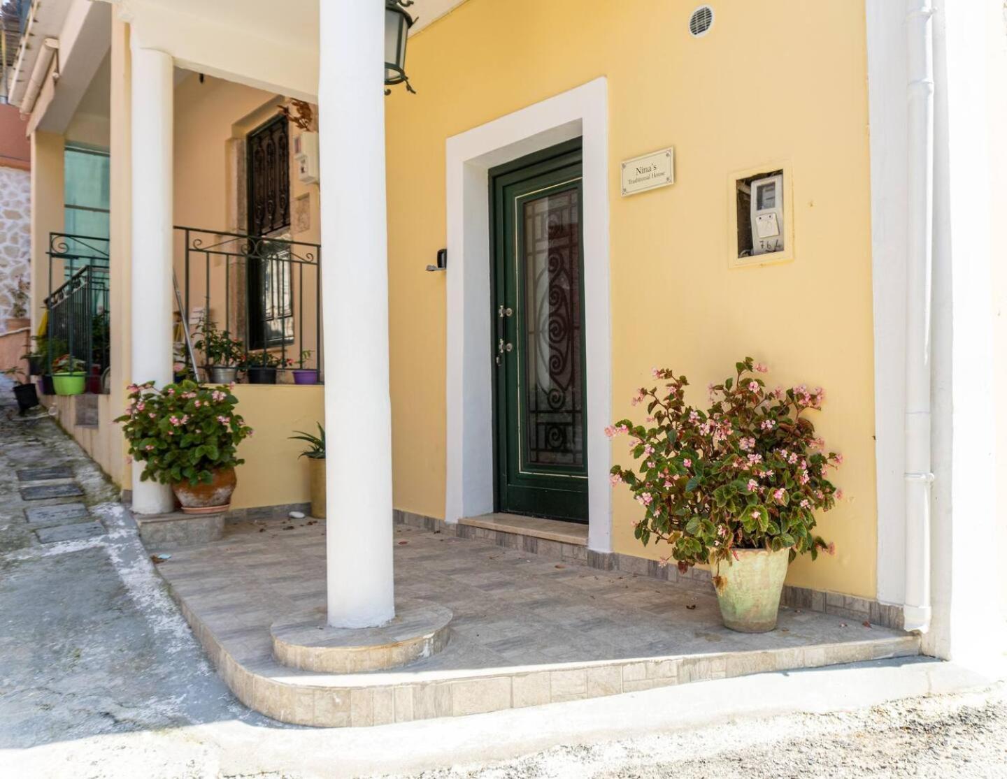 Nina'S Traditional House By Estia Valanio Dış mekan fotoğraf